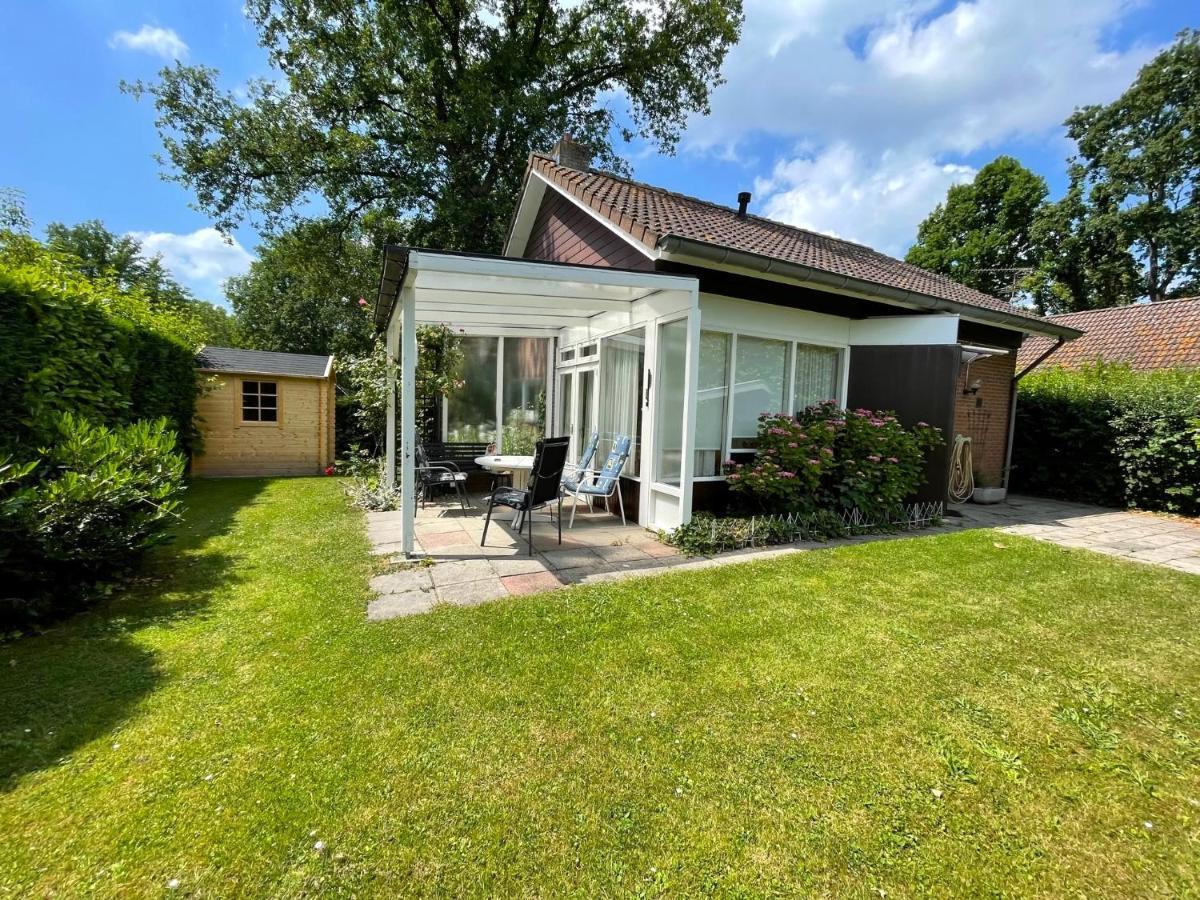 Rustig Gelegen Vakantiebungalow Kortgene Zewnętrze zdjęcie